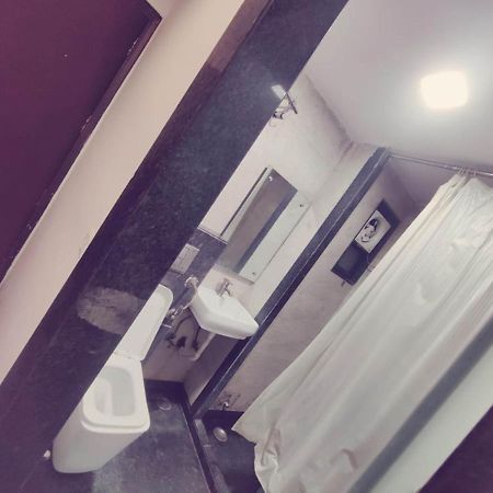 Hotel Saya Deluxe Near New Delhi Railway Station ' Екстер'єр фото