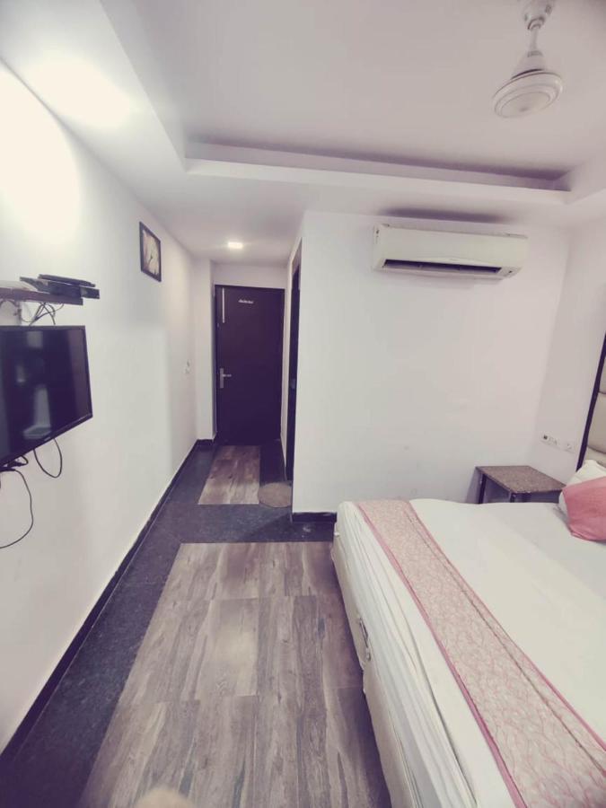 Hotel Saya Deluxe Near New Delhi Railway Station ' Екстер'єр фото