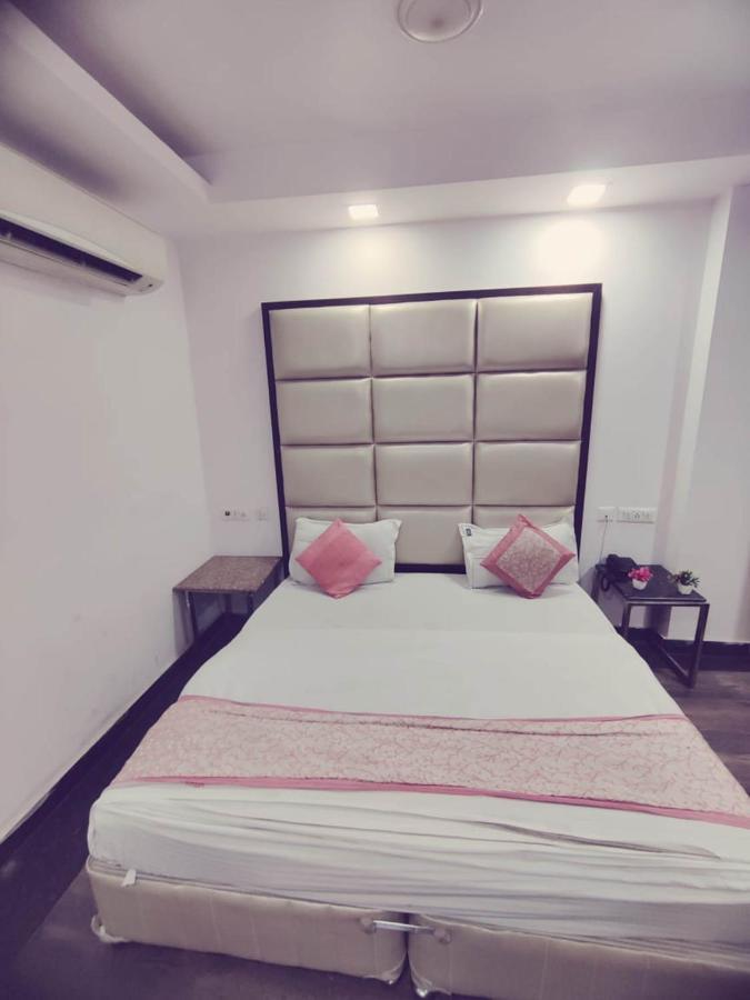 Hotel Saya Deluxe Near New Delhi Railway Station ' Екстер'єр фото