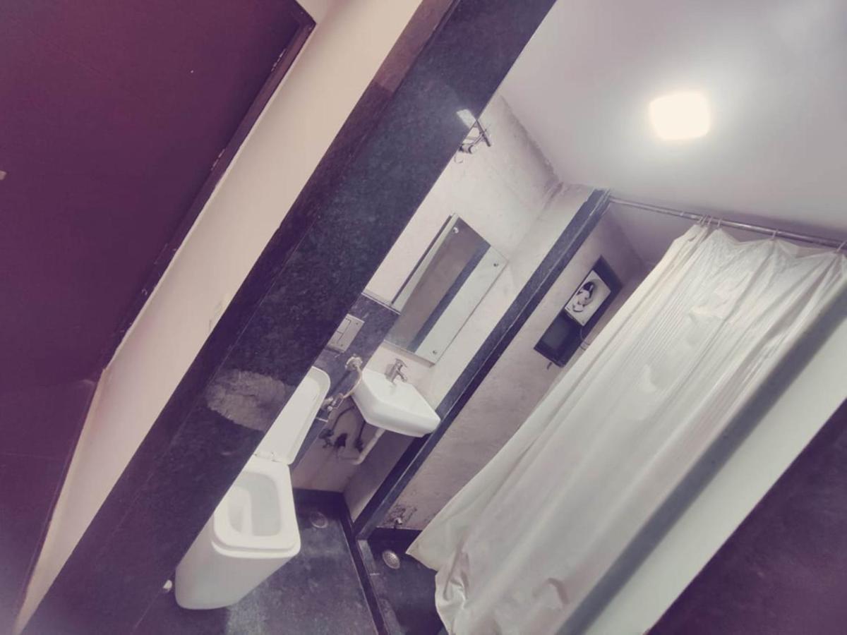 Hotel Saya Deluxe Near New Delhi Railway Station ' Екстер'єр фото