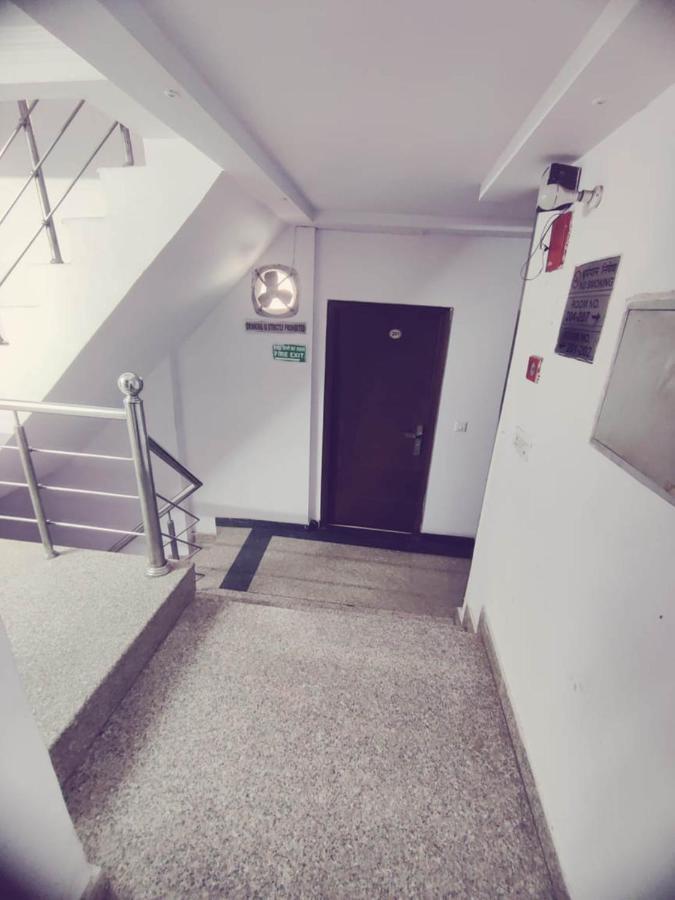 Hotel Saya Deluxe Near New Delhi Railway Station ' Екстер'єр фото