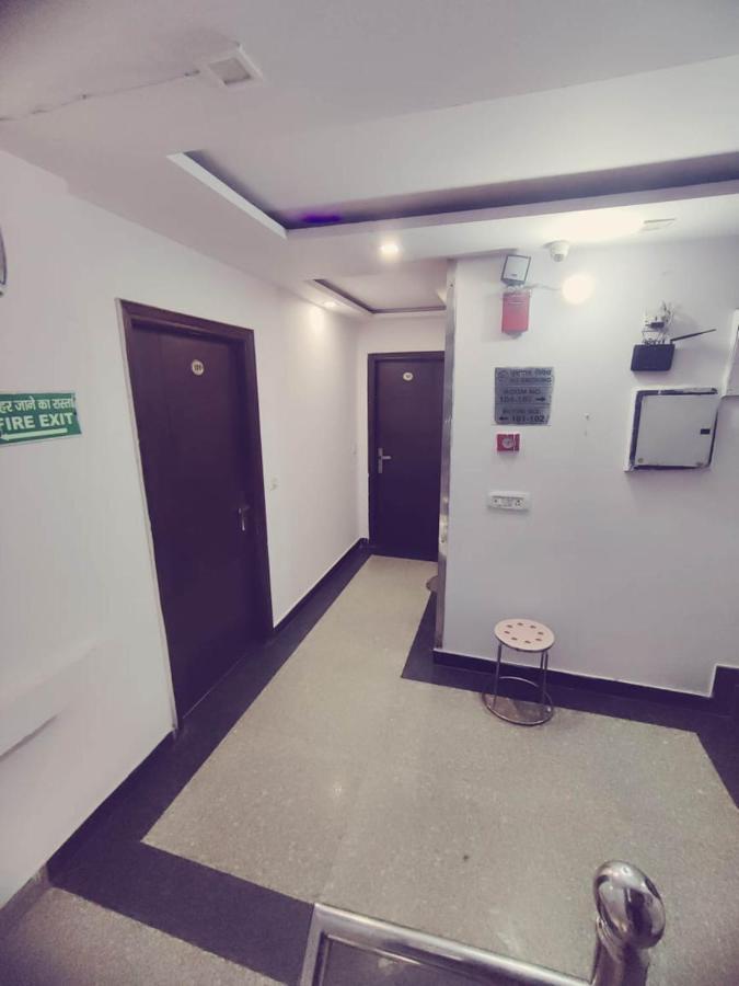 Hotel Saya Deluxe Near New Delhi Railway Station ' Екстер'єр фото